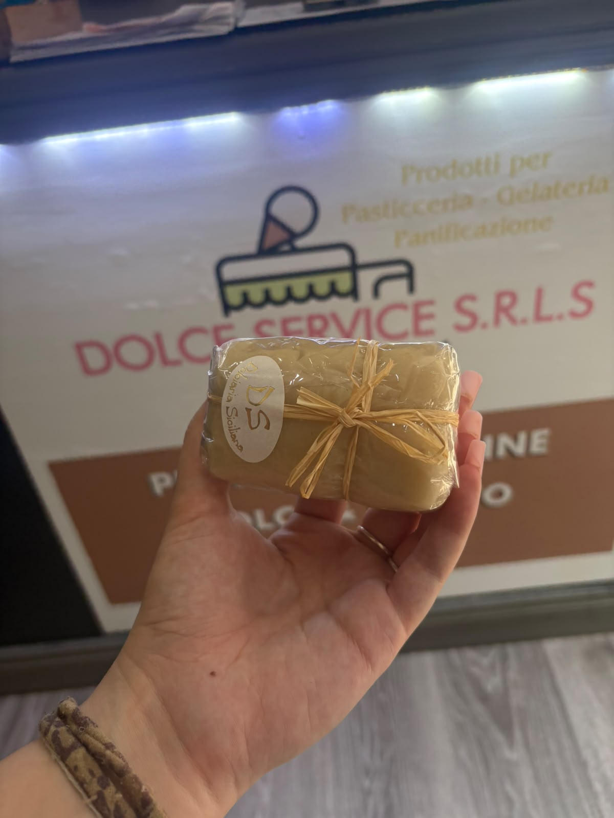 Panetto pasta di mandorla da 250g